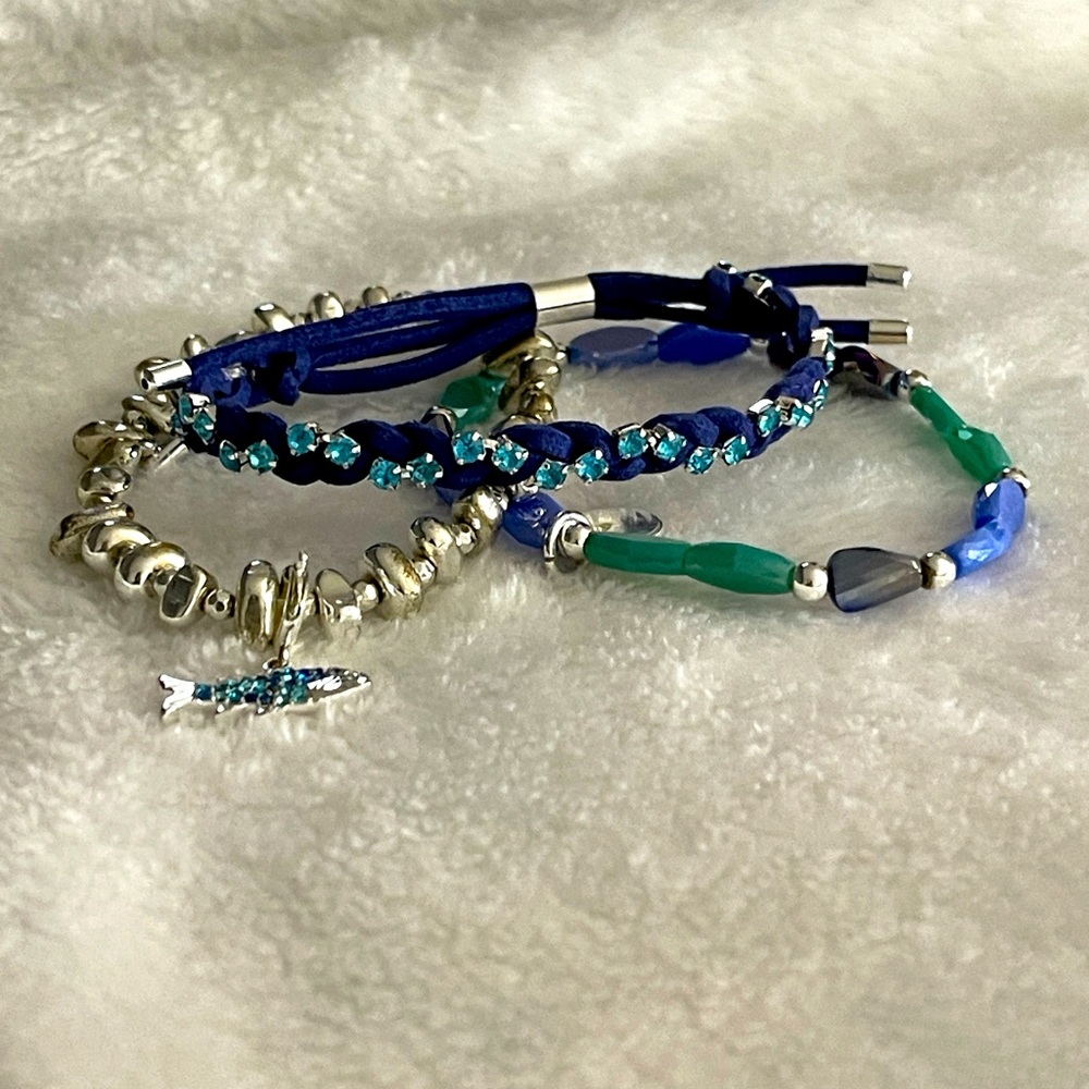 Elegant Blue and Silver Bracelet Set